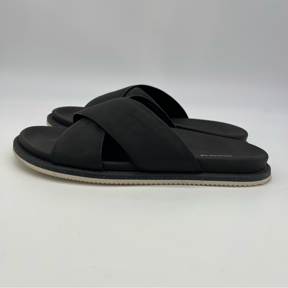 Also Men’s Sandals Size:8 - Picture 2 of 10